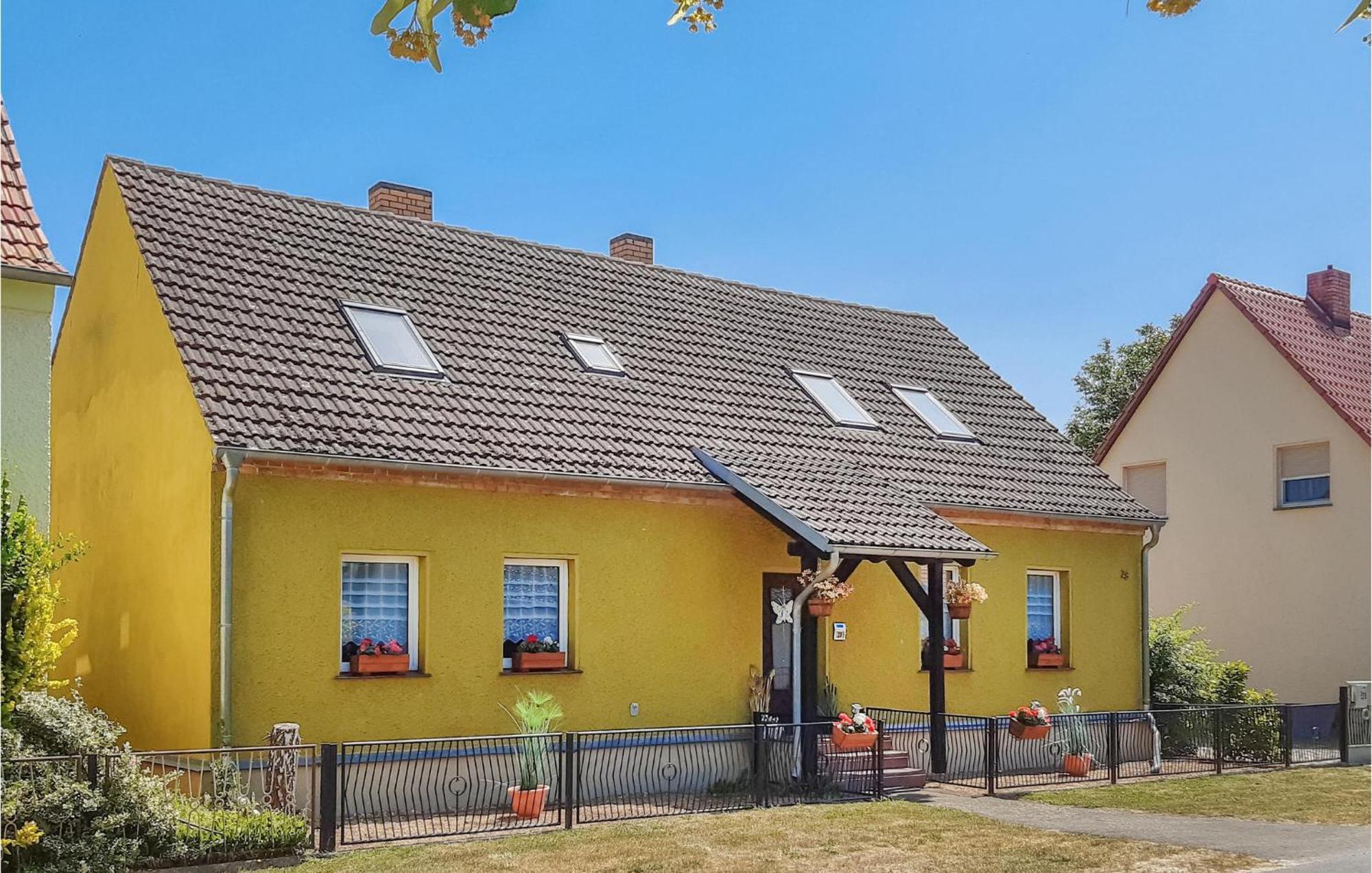 Nice Home In Neu Zauche Ot Caminche With Wifi Caminchen Экстерьер фото