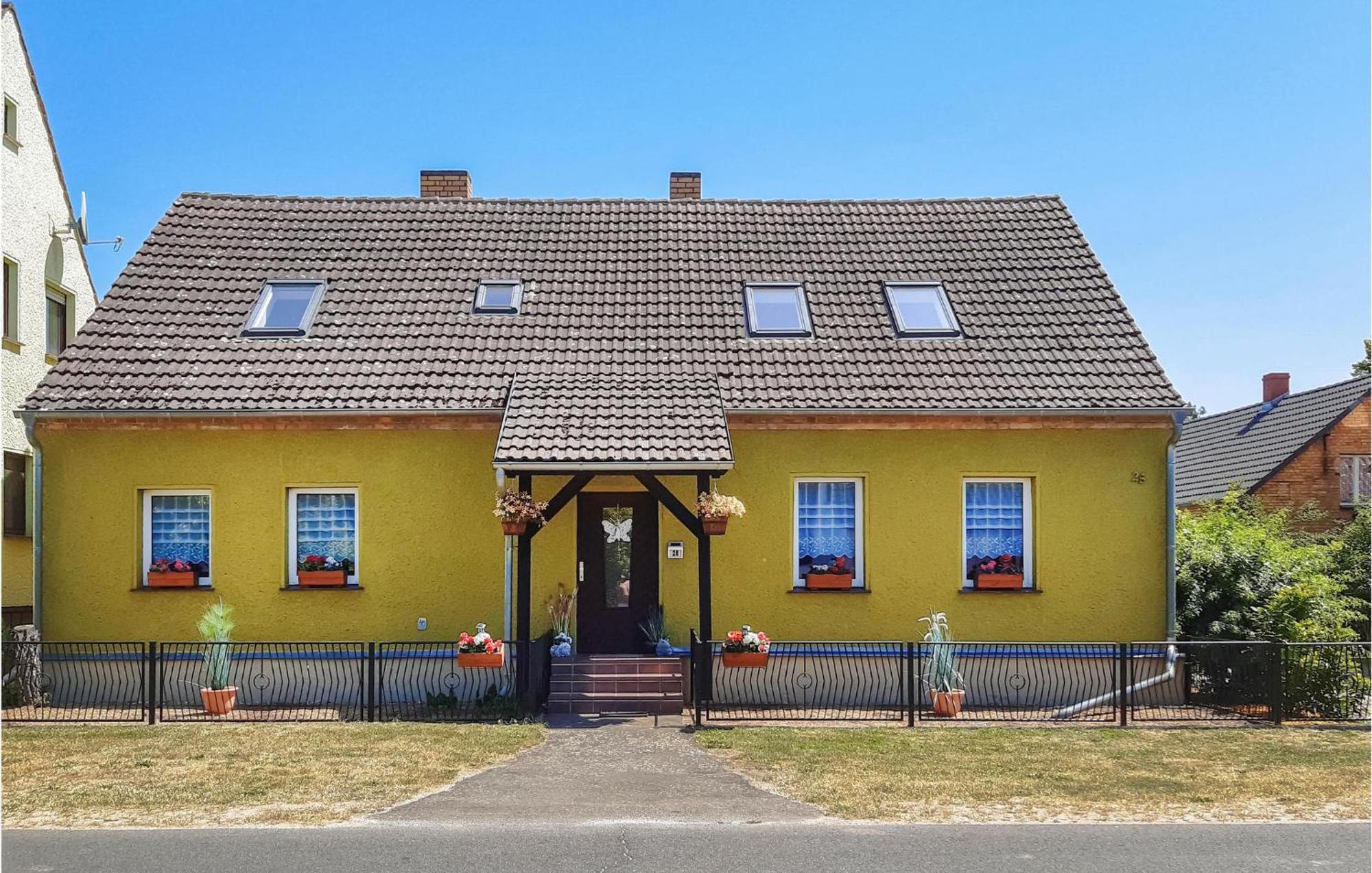 Nice Home In Neu Zauche Ot Caminche With Wifi Caminchen Экстерьер фото