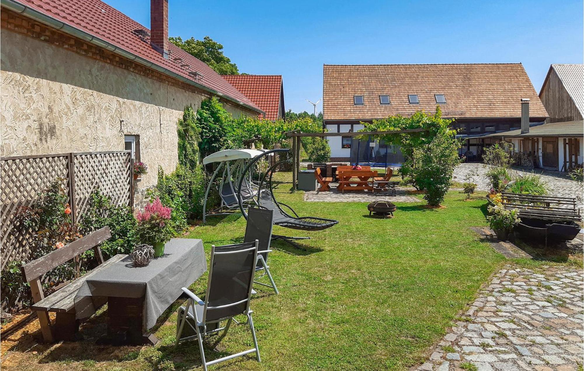 Nice Home In Neu Zauche Ot Caminche With Wifi Caminchen Экстерьер фото